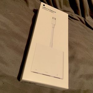 Apple Multiport Adapter USB-C to Digital AV *BRAND NEW*
